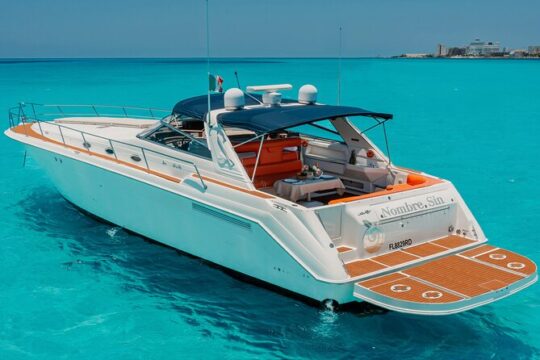 Private Luxury Yacht 55FT Rental in Cancun (up to 20 PAX)