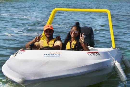 Nichupté Lagoon Tour with Snorkeling and Boat Ride for Couples