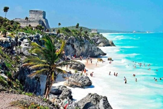 Full Day Tour in Tulum Dos Ojos and Grand Cenote