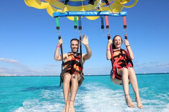 Cancun Fly and Swim Parasailing and Snorkeling Combo Tour