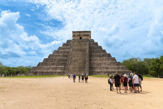 Chichen Itza Options tour With Sacred Cenote Saamal and Valladolid City