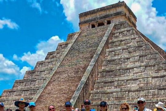 Tour Chichen Itza Cenote and Valladolid