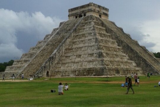 Chichen Itza, Cenote Sagrado and Valladolid from Cancun