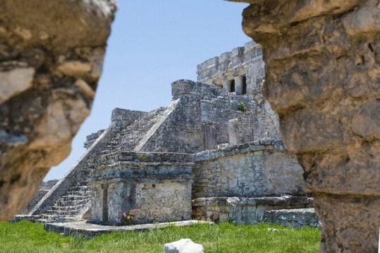 Tulum and Blue Cenote Private Day Tour from Cancun