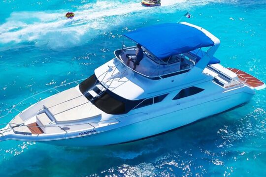 Deluxe Yacht 48FT with FlyBrige Rental in Cancun (up to 17 PAX)