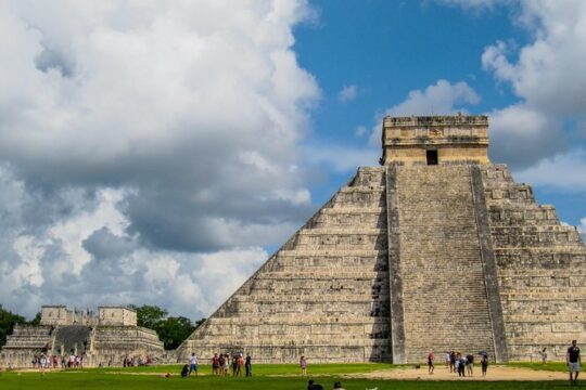 Chichen Itza & Ekbalam with Cenote swim from Cancun