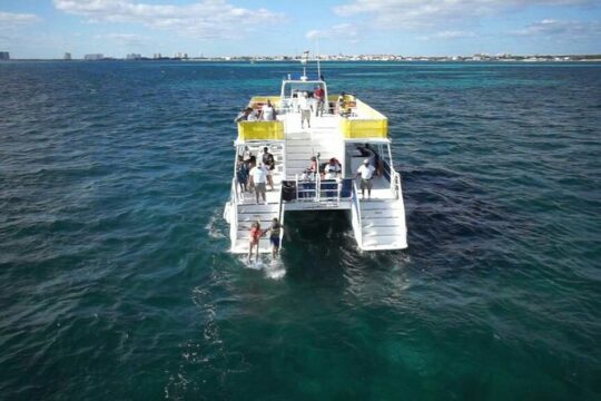 Isla Mujeres Unlimited! Transportation from Cancun & Playa Del Carmen