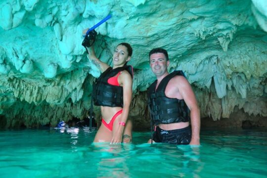 Full-Day Tour of Tulum Ruins and Cenotes with Lunch