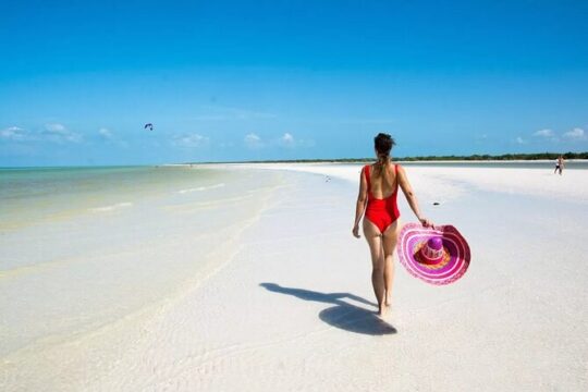 Holbox Magic Island - Visit to Punta Mosquito from Cancún