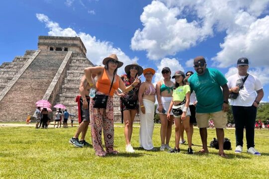 Wonderful Tour to Chichen Itza, 2 Cenotes & Valladolid from Cancun