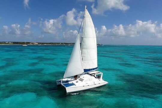 Isla Mujeres Catamaran Luxury Sailing Experience from Puerto Morelos