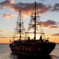 Dhow Cruises