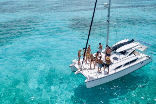 Isla Mujeres Private Catamaran cruising n snorkeling full day 7hr