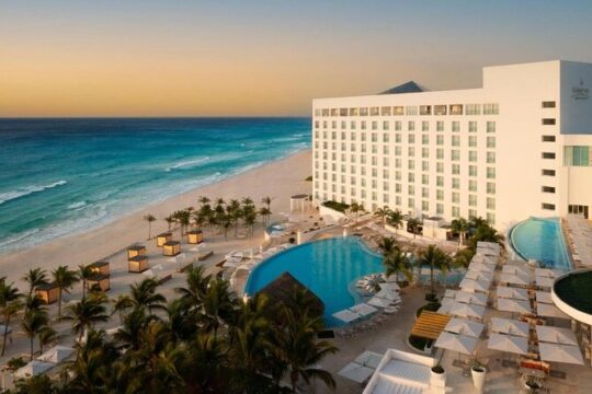 Cancun Airport and Le Blanc Spa Resort Cancun Private Shuttle