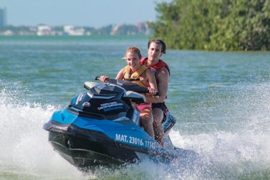 Jet Ski Rentals in Cancun: 30-Minute Option (Shared Jetski)