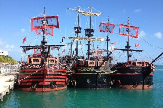 Unforgettable Pirate Dinner Adventure in the Mexican Caribbean