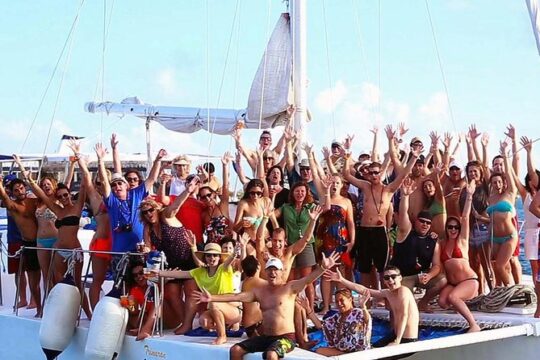 Party,Fun Sunset to Isla Mujeres with transportation