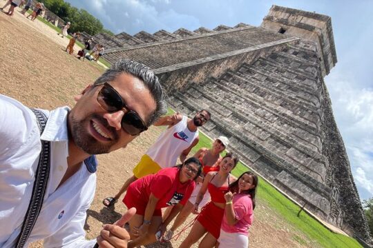 Tour to Chichen Itza traditional indigenous Mayan cuisine and cenote