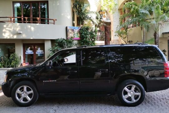 Private Transportation by SUV from the Airport to Cancun Hotel Zone