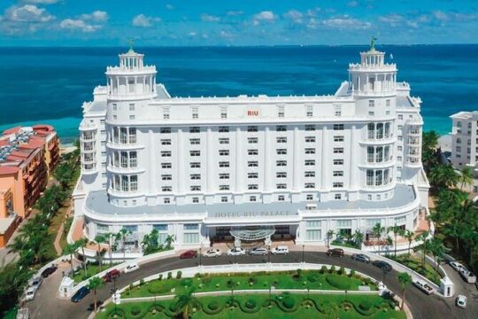 Cancun Airport and Hotel Riu Palace Las Americas Private Shuttle