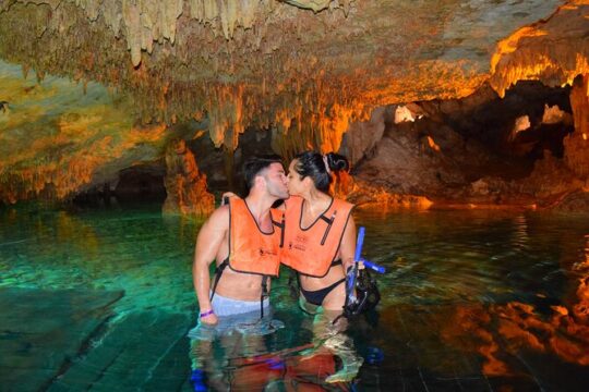 Tour to Cenotes with Snorkeling in Caleta