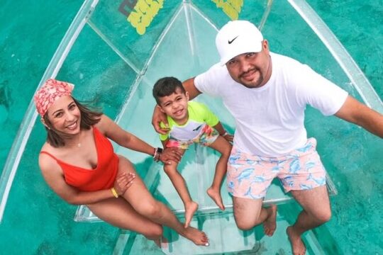 Private tour on transparent boat Cancun Nichupté lagoon