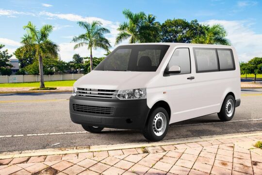 Cancun Private Mini-Van Roundtrip Transportation