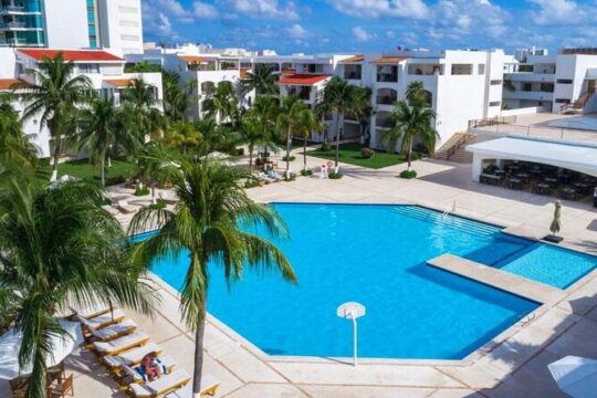 Cancun Airport and Beachscape Kin Ha Hotel Private Shuttle