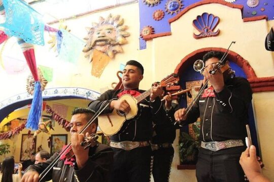 Mexican Dinner with Mariachis in Cancun