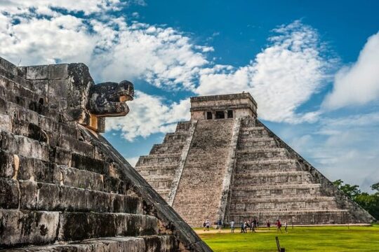 Chichen Itza, Cenote & Valladolid Tour with Lunch