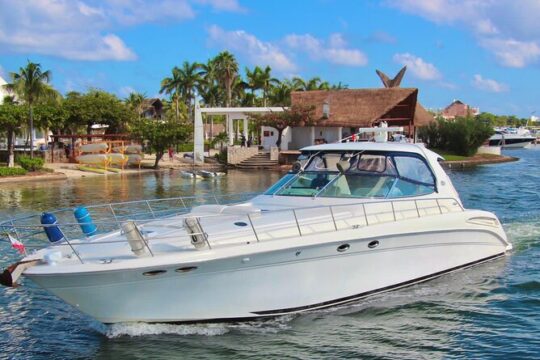 Private Yacht SEARAY SUNDANCER 60ft up to 20 pax 23P1